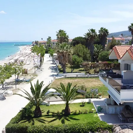 Villa The View - Beachfront, 5 Bedrooms, Bbq, View Pefkochori