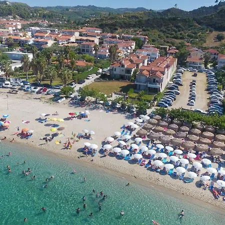 The View - Beachfront, 5 Bedrooms, Bbq, View Villa Pefkochori