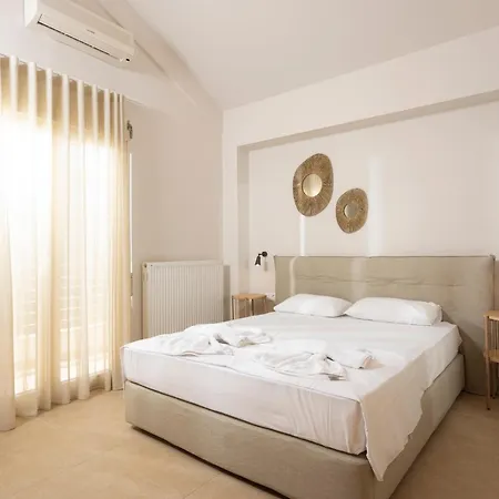 The View - Beachfront, 5 Bedrooms, Bbq, View Villa