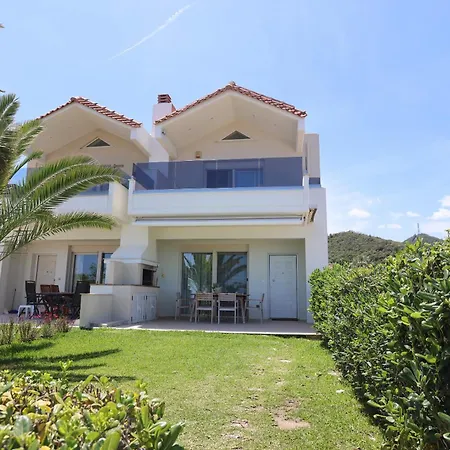 Villa The View - Beachfront, 5 Bedrooms, Bbq, View