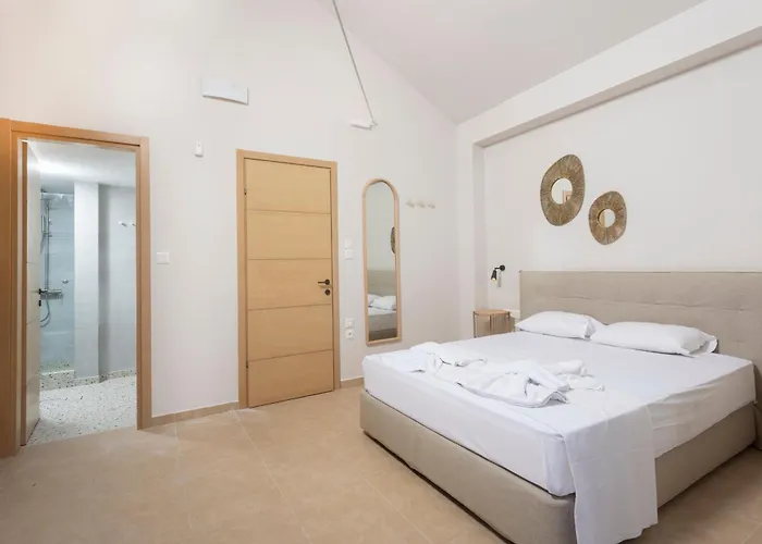 ヴィラ The View - Beachfront, 5 Bedrooms, Bbq, View ペフコホリ